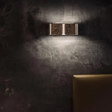 Charming Palace Corte Del Teatro