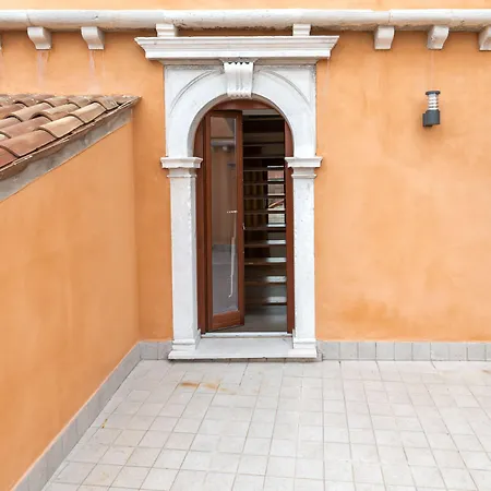 Charming Palace Corte Del Teatro דירה ונציה