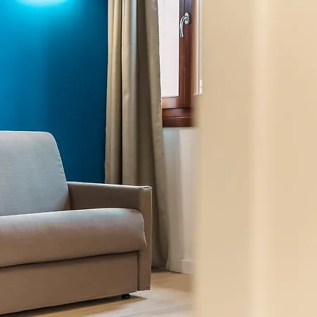 Charming Palace Corte Del Teatro