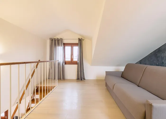 Charming Palace Corte Del Teatro Apartment *