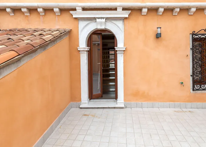 Charming Palace Corte Del Teatro Appartement Venise
