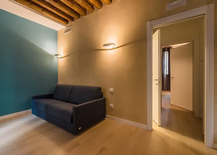 Appartement Charming Palace Corte Del Teatro *