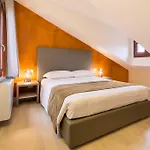 Apartman Charming Palace Corte Del Teatro *