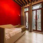 Charming Palace Corte Del Teatro Apartman Velence
