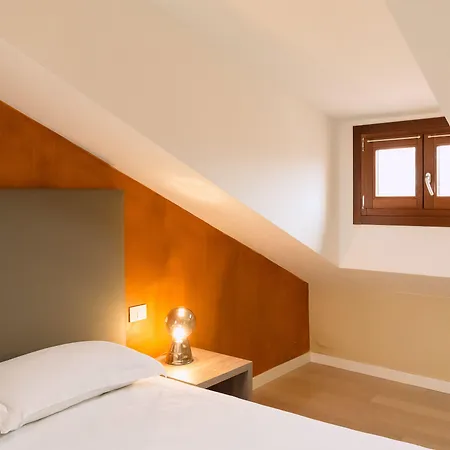 Charming Palace Corte Del Teatro *