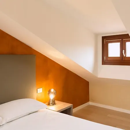 Charming Palace Corte Del Teatro Apartamento